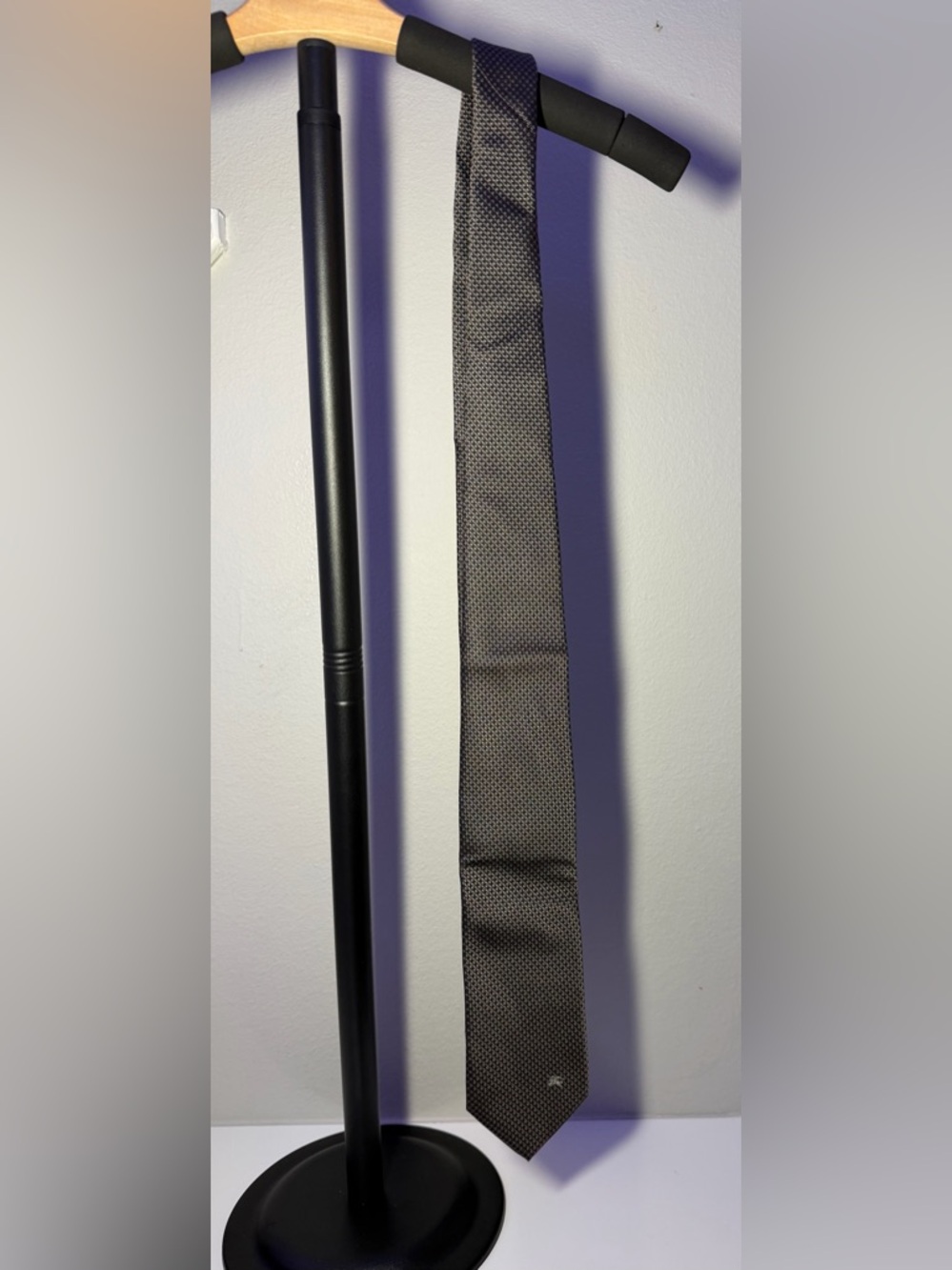 Burberry Black Label Men's Silk Tie (EUC) - Picture 2 of 14